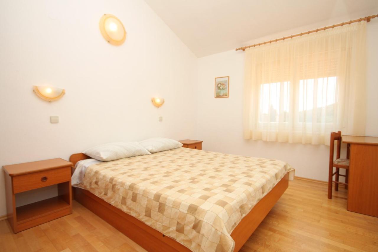 Apartment Bozava 8100A ภายนอก รูปภาพ